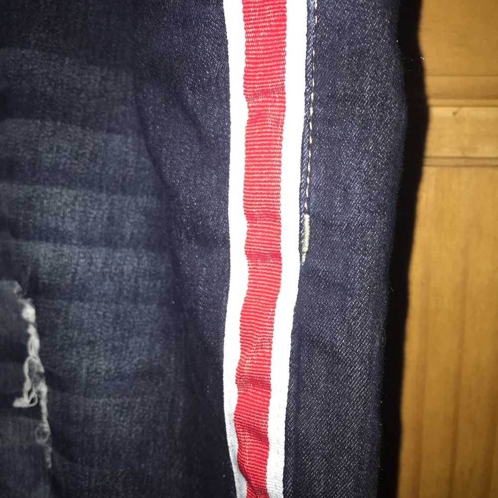 VIP jeans. - Picture 4 of 5
